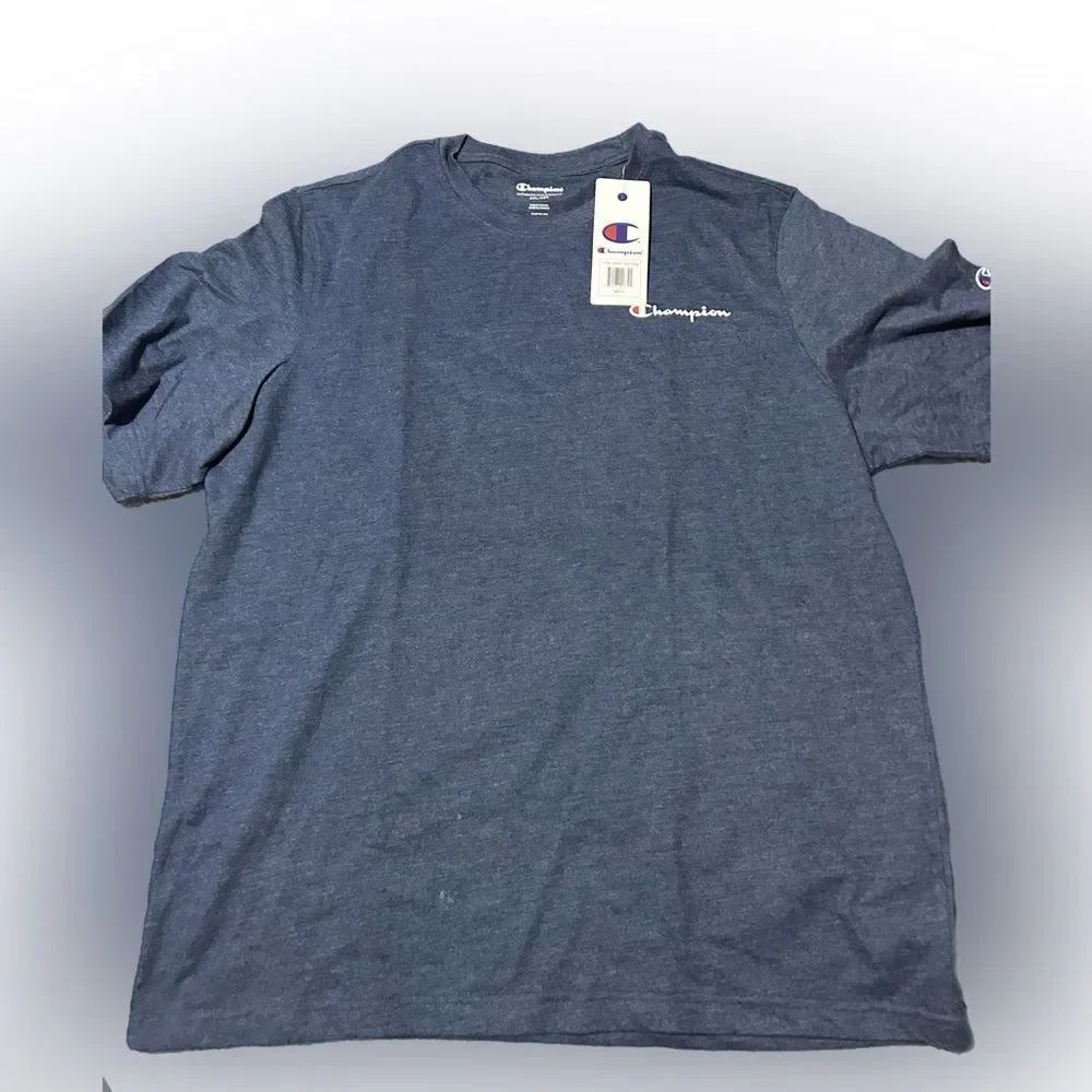 Men’s Champion T-shirt NWT